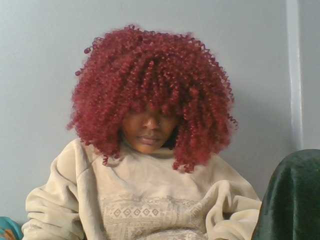 le modèle Blackcoco est en webcam porno dans un show sur le site bongacams, il possède les tags suivants: Ebony,Redhead,Trimmed