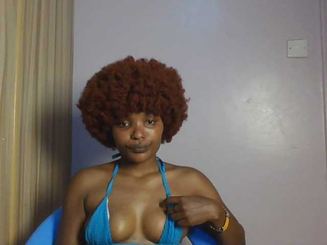 Blackcoco webcam bongacams model stream image