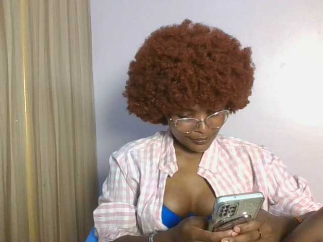 Blackcoco webcam bongacams model stream image