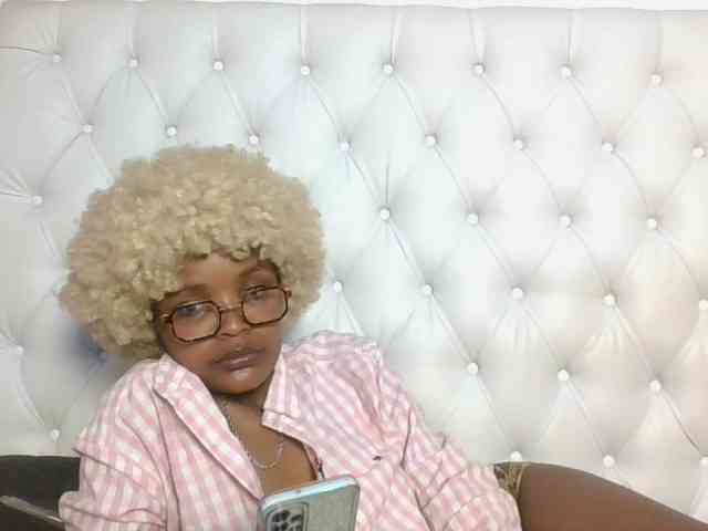 Blackcoco Live Webcam on BongaCams