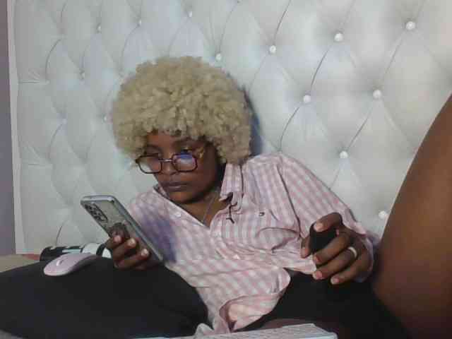 Blackcoco Live Webcam on BongaCams