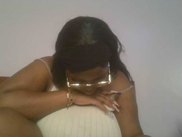 CuteTinkerbella webcam