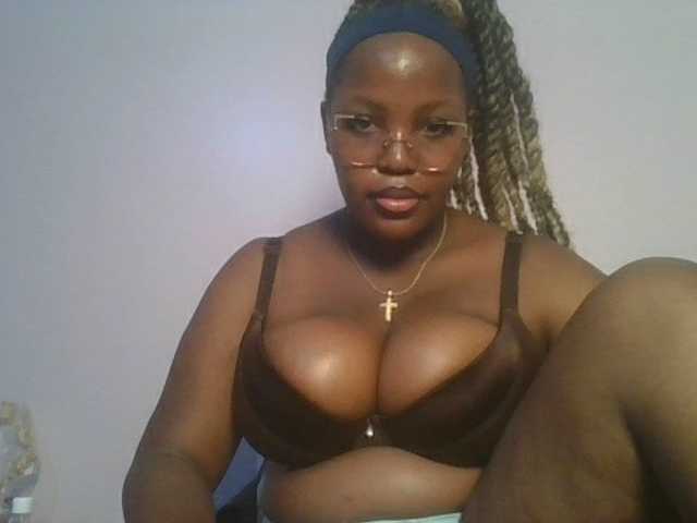 CuteTinkerbella webcam bongacams model stream image