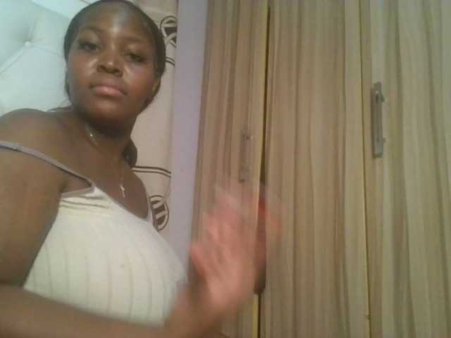 CuteTinkerbella from BongaCams