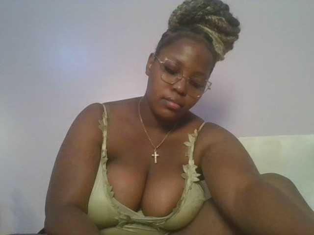 CuteTinkerbella webcam