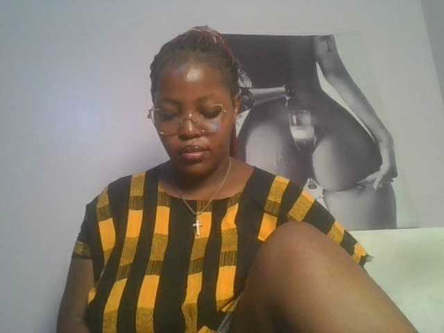 CuteTinkerbella webcam bongacams model stream image