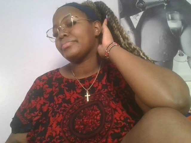 CuteTinkerbella webcam bongacams model stream image