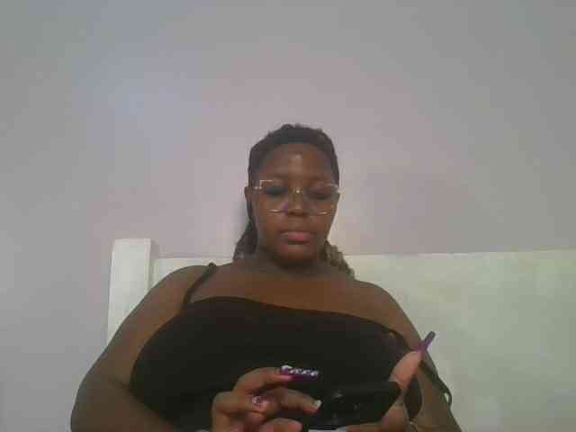 CuteTinkerbella webcam