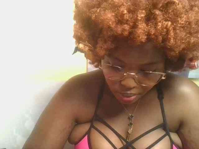 CuteTinkerbella webcam