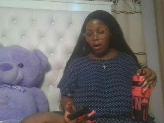 CuteTinkerbella webcam