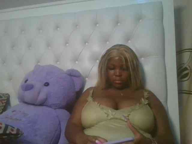 CuteTinkerbella webcam