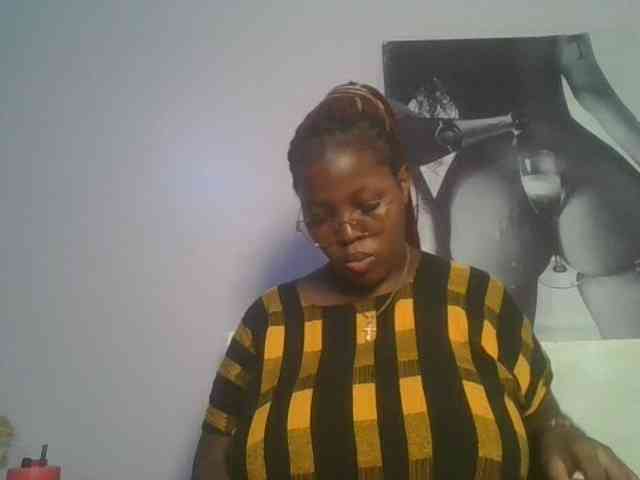 CuteTinkerbella webcam