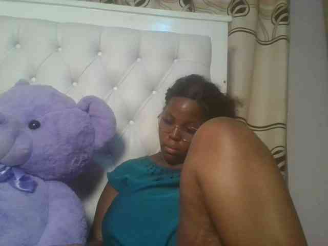 CuteTinkerbella webcam