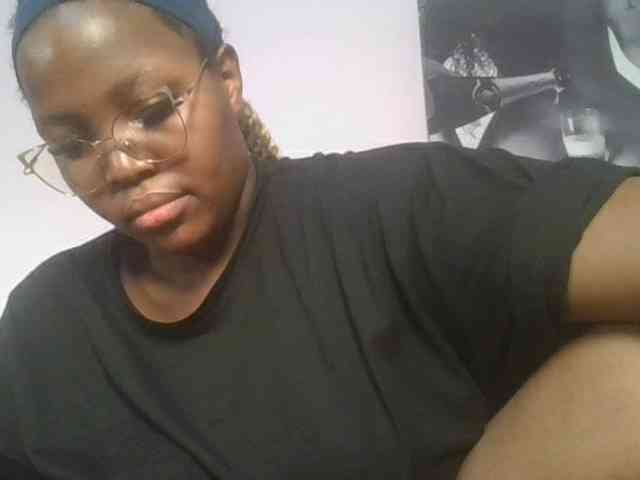 CuteTinkerbella webcam