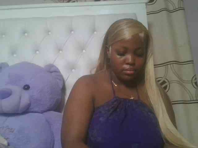 CuteTinkerbella webcam