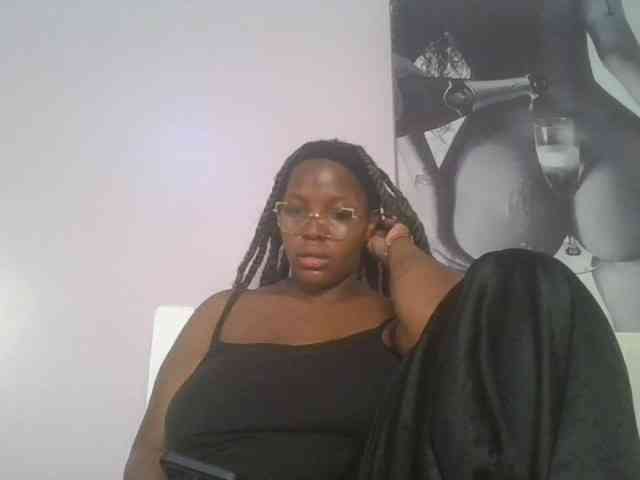 CuteTinkerbella webcam