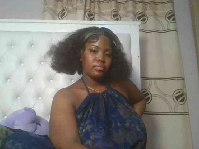 CuteTinkerbella webcam