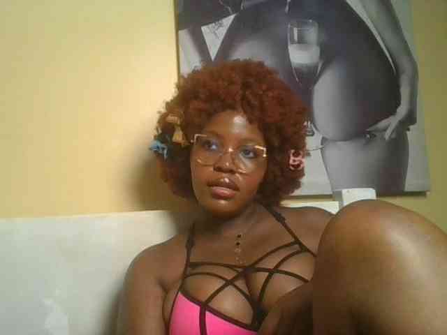 CuteTinkerbella webcam