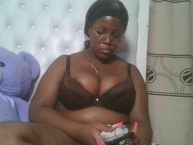 CuteTinkerbella webcam