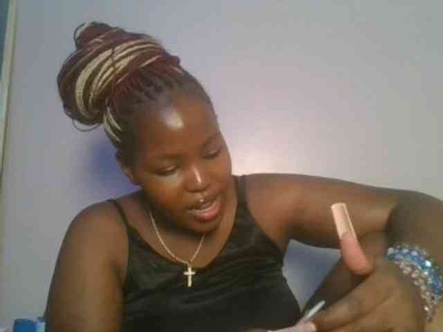 CuteTinkerbella webcam