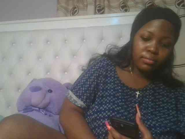 CuteTinkerbella webcam