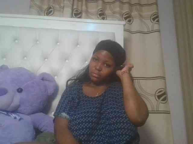 CuteTinkerbella webcam