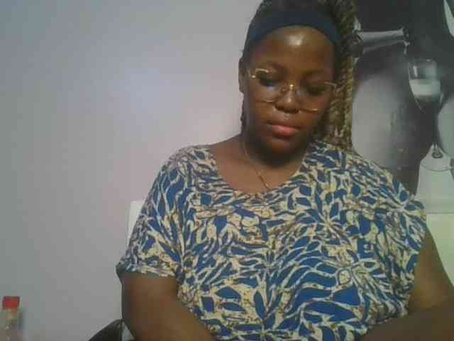 CuteTinkerbella webcam