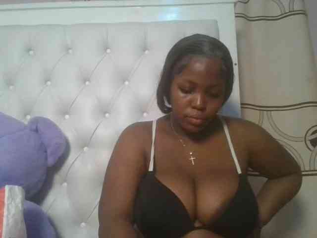 CuteTinkerbella webcam