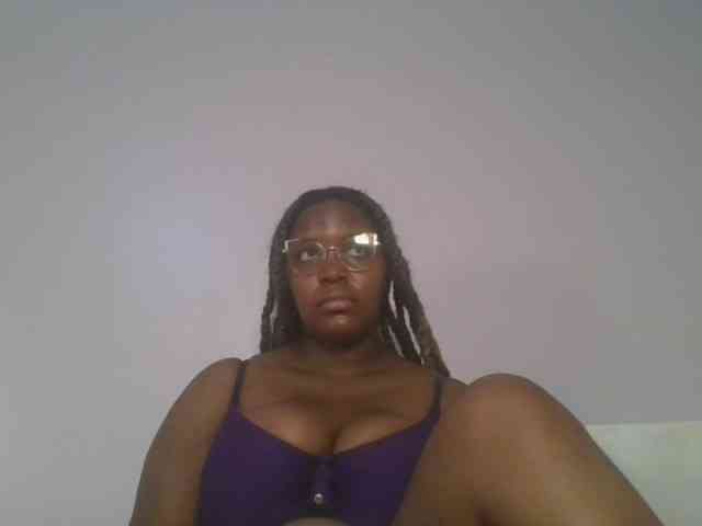 CuteTinkerbella webcam