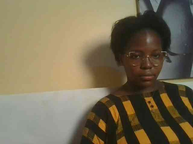 CuteTinkerbella webcam