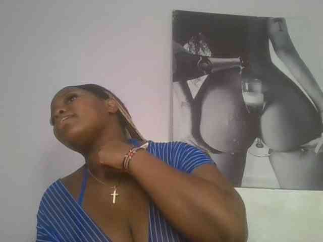 CuteTinkerbella webcam