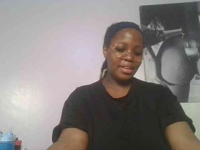 CuteTinkerbella webcam