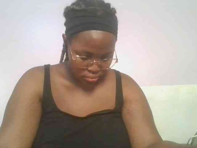 CuteTinkerbella webcam