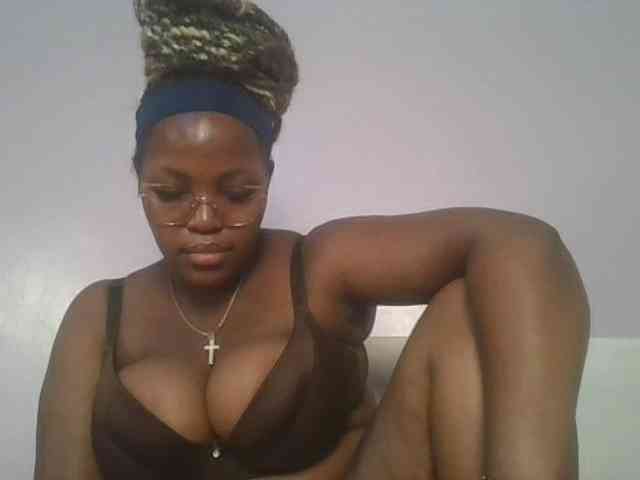 CuteTinkerbella webcam