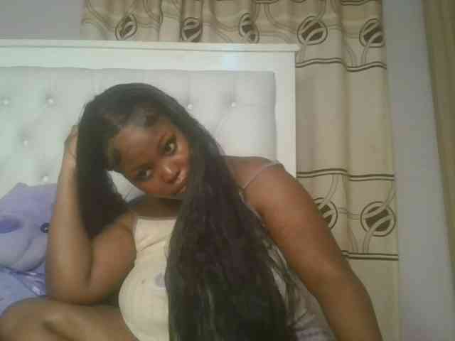 CuteTinkerbella webcam