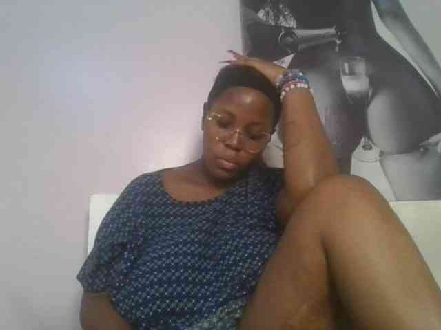 CuteTinkerbella webcam