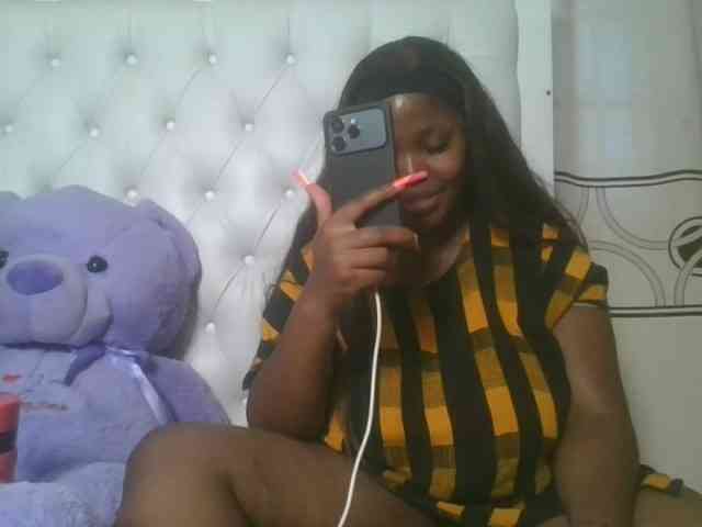 CuteTinkerbella webcam