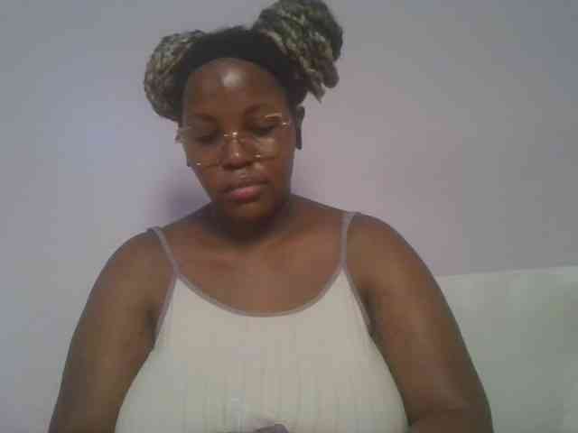 CuteTinkerbella webcam