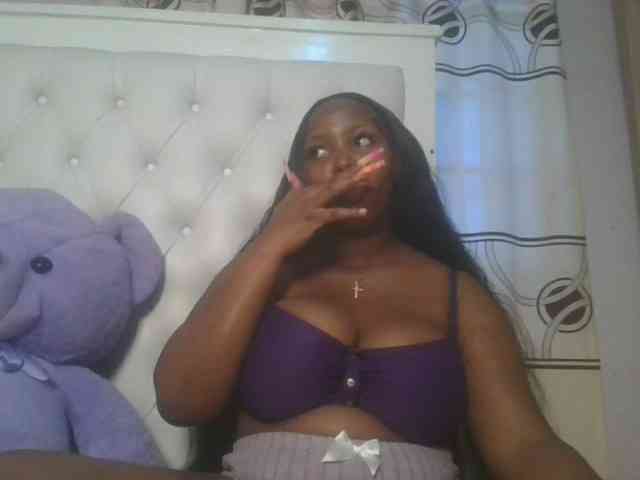 CuteTinkerbella webcam