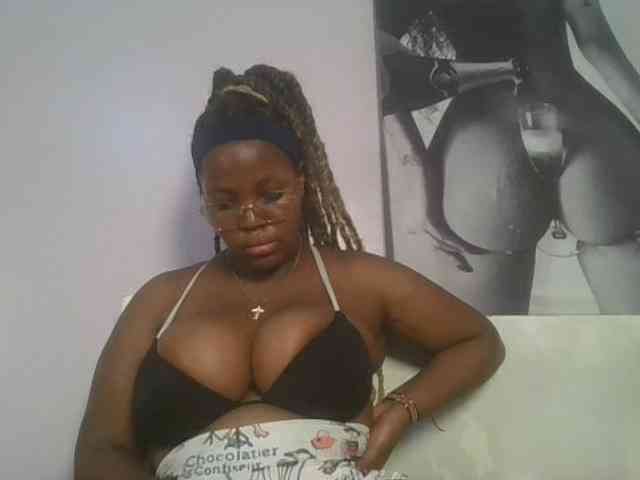 CuteTinkerbella webcam