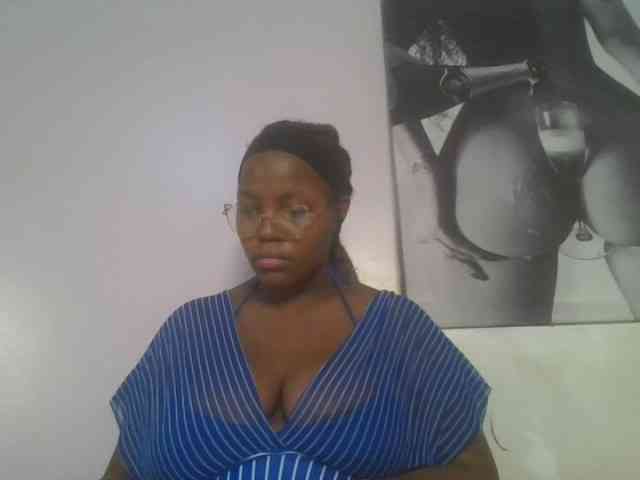 CuteTinkerbella webcam