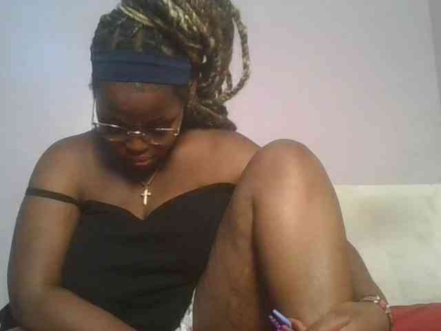 CuteTinkerbella webcam