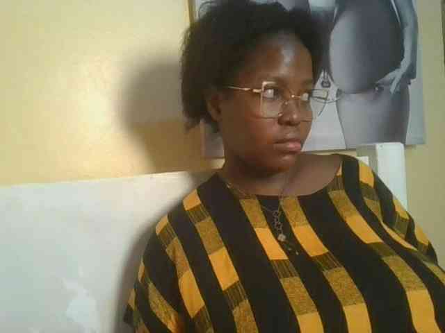 CuteTinkerbella webcam