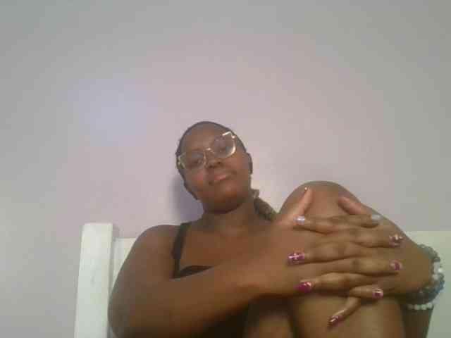 CuteTinkerbella webcam