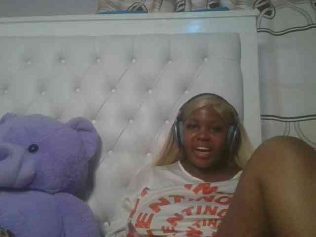 CuteTinkerbella webcam