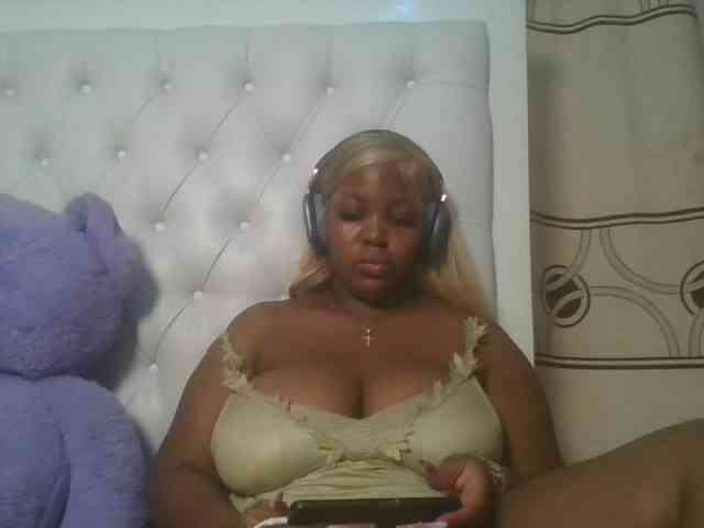 CuteTinkerbella webcam