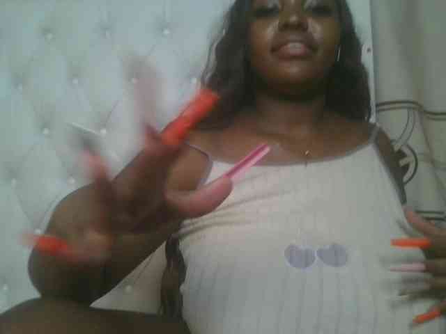 CuteTinkerbella webcam