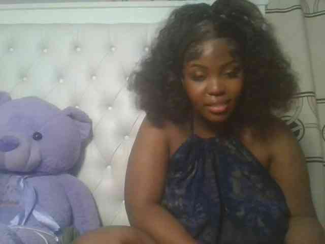 CuteTinkerbella webcam