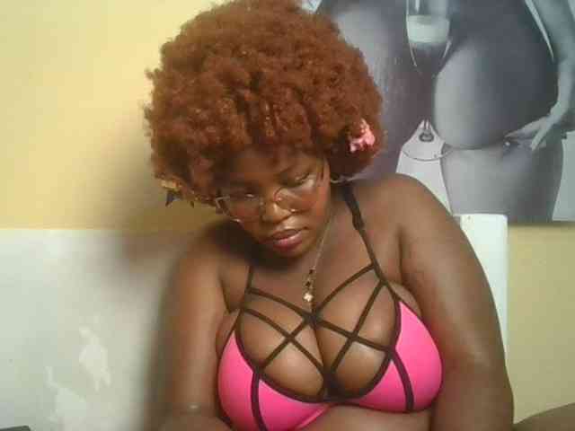 CuteTinkerbella webcam