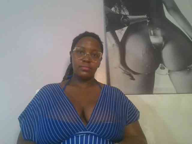 CuteTinkerbella webcam